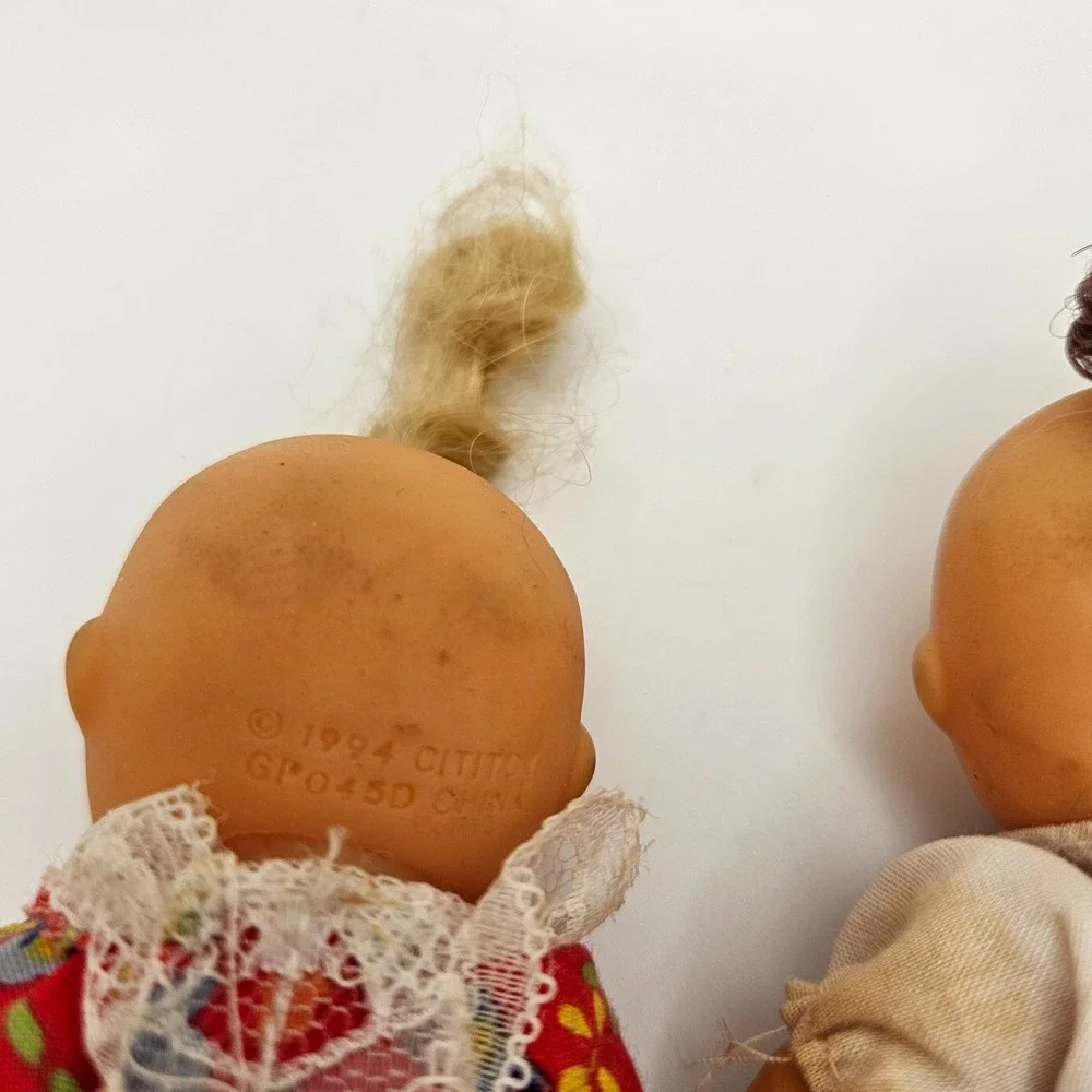 Vintage 1994 Cititoy Mini Baby Dolls Lot of 2 – 4